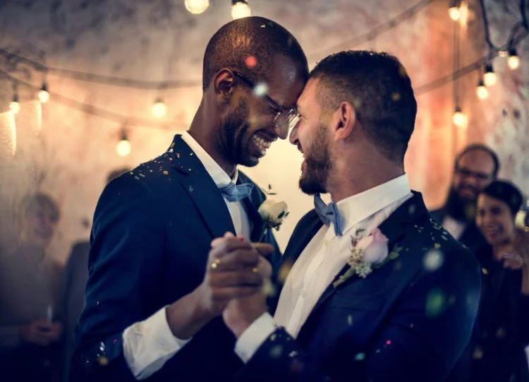 The 10 Best LGBTQ+ First Dance Songs