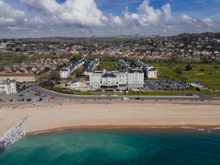 Make your wedding dreams a reality in the Garden of England with The Hythe Imperial Hotel