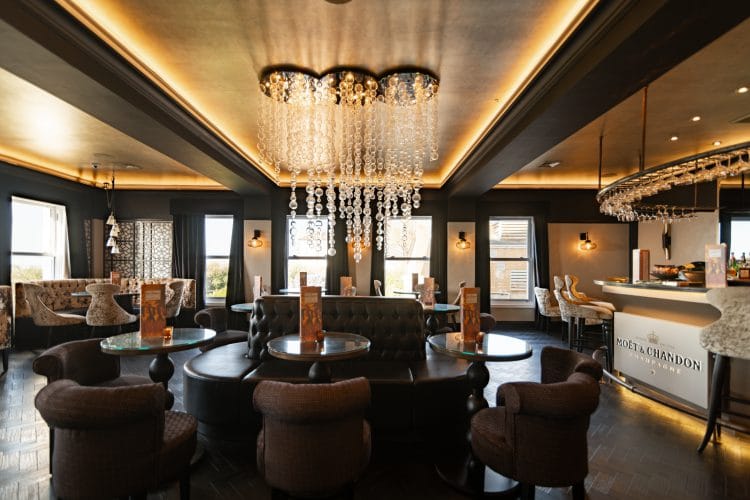 Moet & Chandon Champagne Bar - Hythe Imperial Hotel