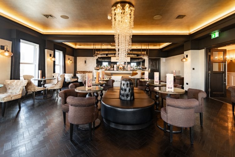 Moet & Chandon Champagne Bar - Hythe Imperial Hotel