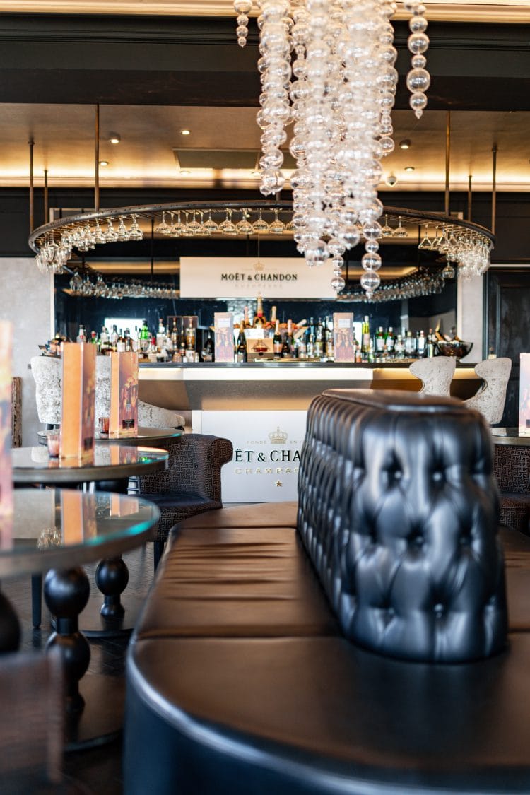 Moet & Chandon Champagne Bar - Hythe Imperial Hotel
